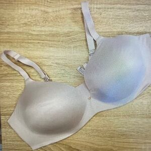Seamless Nude T-Shirt Bra - Women's Intimates